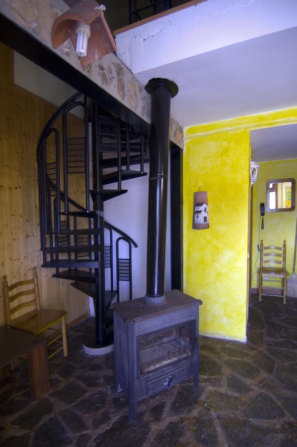 Hotel Rural Los Quinones Peralejos de las Truchas Chambre photo